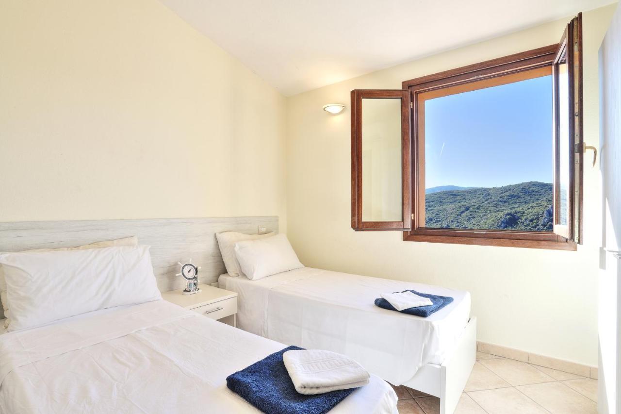 Guinness Paradise Villas By Domusaway Costa Paradiso Bagian luar foto